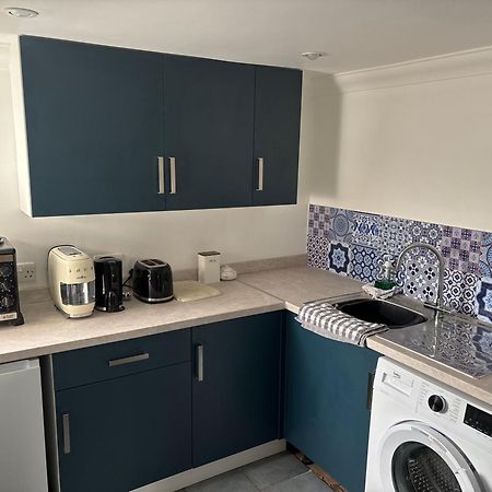 Апартаменты Saltdean Heights Экстерьер фото